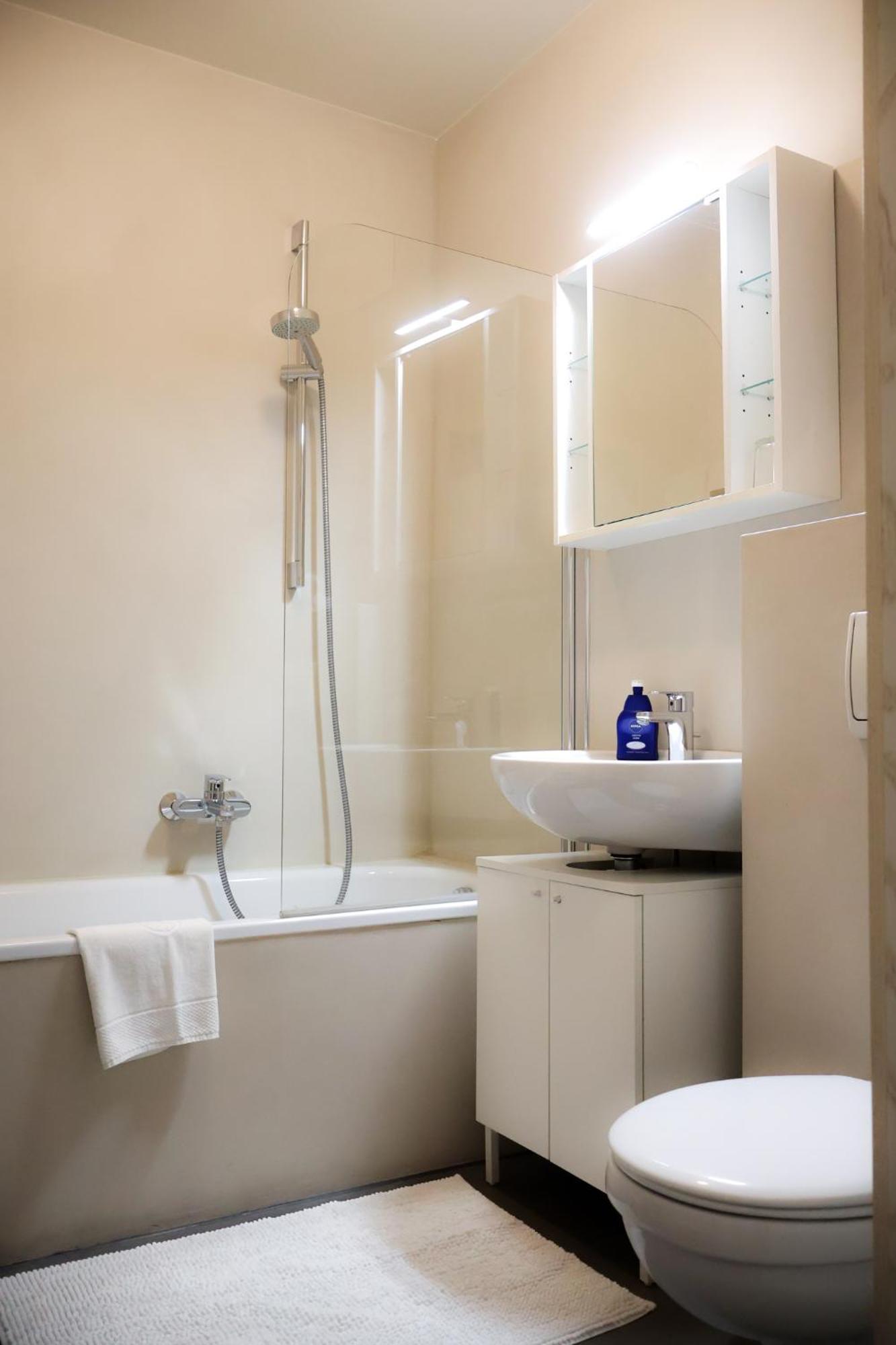 Alexxanders Apartments & Studios Хемниц Номер фото